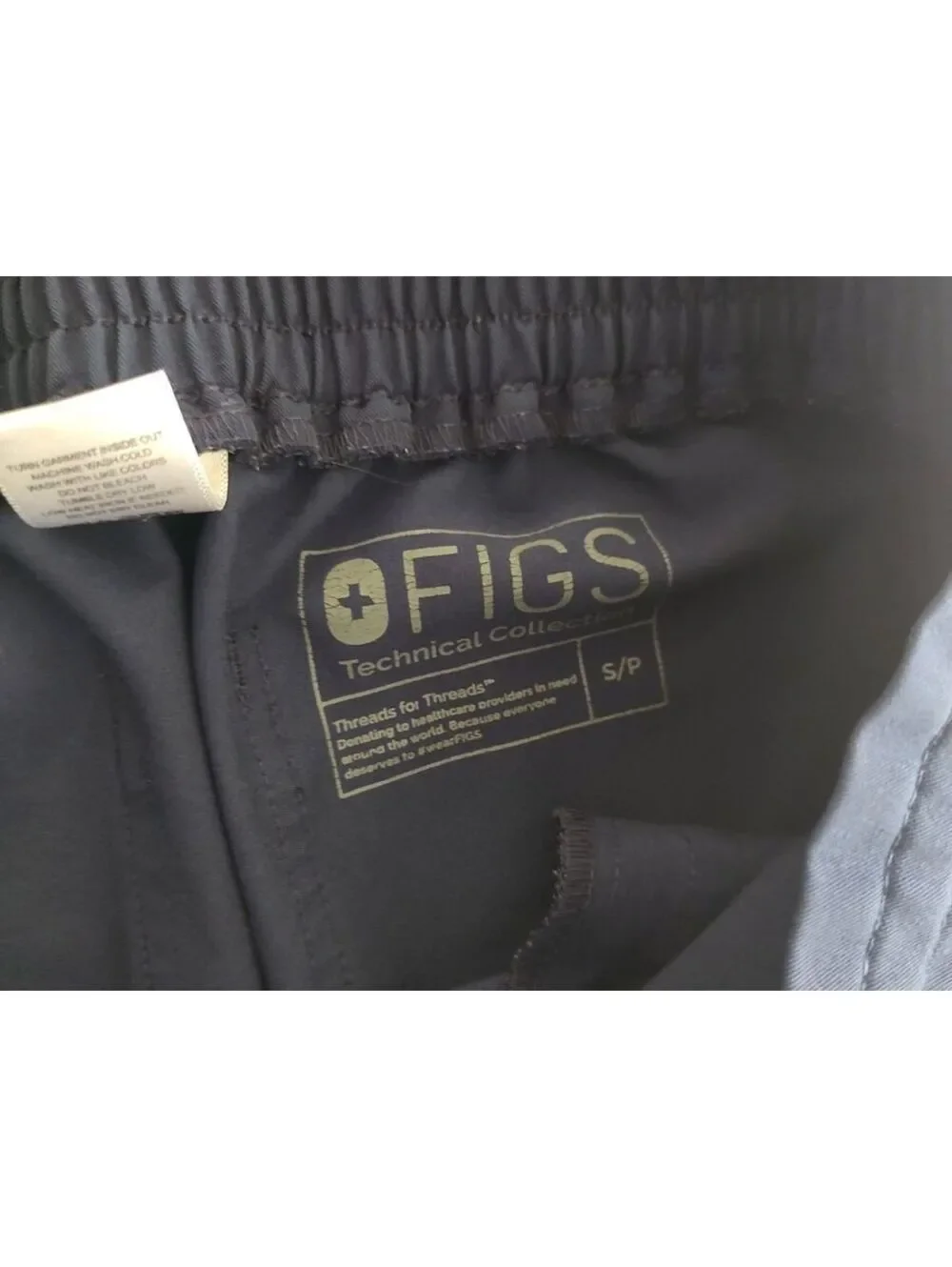 FIGS Technical Collection Navy Blue Scrubs Set Size S/P